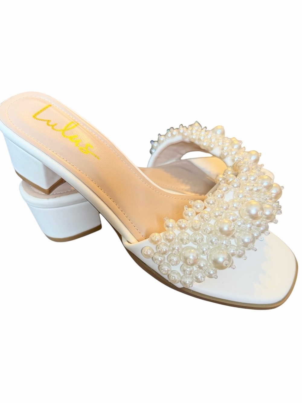 Lulus Adelaide Pearl EmbellishWhite Bridal Heels Size 7.5 NIB Block Heel Sandals - Picture 2 of 5